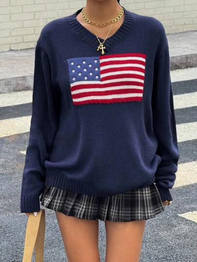 SHEIN Teen Girls V-Neck Casual Loose Pentagram Floral Pullover Sweater Loose Casual National Flag Pattern Long Sleeve Blue/Red/White Sweater, New Year's Eve Thermal, Fashionable Street Style, Fashionable Net Sense Casual Sports English Graphic/Teen Girl Clothing/Casual Versatile/Loose/Back To School/Sports/College/Retro American Flag Sweater Usa Flag Sweater Flag Sweater Patriotic Sweater Usa Sweater,In Fall/Winter