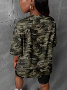 Slaydiva 2pcs/Set Plus Size Women Vacation Camouflage Print T-Shirt & Shorts Set Suitable For Going Out,Holiday Outfits For Women - Army Green - View 2