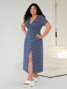 Solflare Plus Size Ditsy Floral V-Neck Casual Mini Dress, Minimalist & Fashionable For Daily Wear For Summer,Beach Dress Sundress,Holiday Outfits Boho