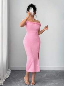 Celure Robe ajustée élégante et urbaine pour grandes tailles, avec épaules dénudées, ornements de perles et fleurs 3D. Marque : Bella, Elenzga