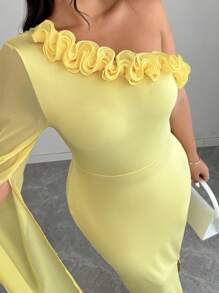 Elenzga 大码女式纯色 3D 花卉装饰不对称开叉下摆修身优雅长裙 - 黃色 - 查看 4