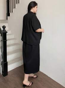 Dazy Plus 2件套女士加大码商务休闲纯色翻领西装外套和直筒裙 - 黑色 - 查看 2