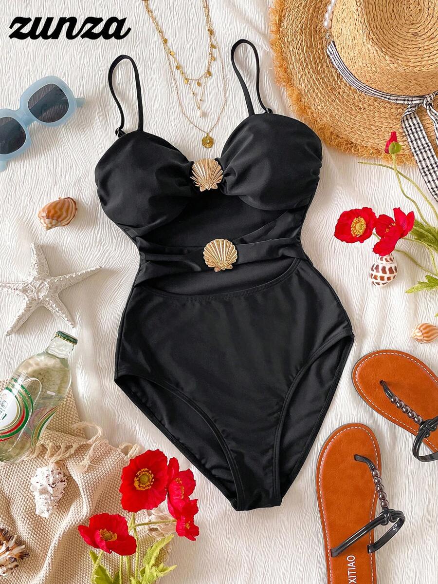 Teen Girls' Solid Color Metal Shell Decor Spaghetti Strap One-Piece Swimsuit