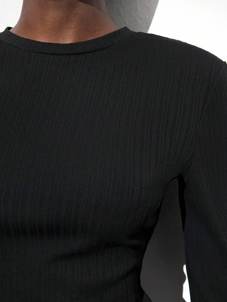 SHEIN Maija 여성용 블랙 크루넥 긴팔 티셔츠, 화이트 콘트라스트 나비 매듭 뒤태 슬림 핏 솔리드 컬러 캐주얼 탑, 이른 봄, 발렌타인데이 모던 외출복용 탑