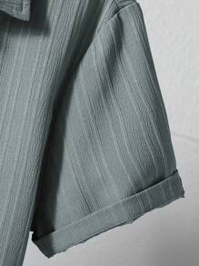 2pcs/Set Teen Boy Summer Casual Solid Color Textured Short Sleeve Shirt And Shorts Set