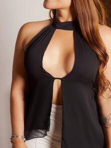 Lupita Cardoza ملابس علوية حريمي أسيمتري الذيل مفتوح الظهر ذو ياقة حلقية