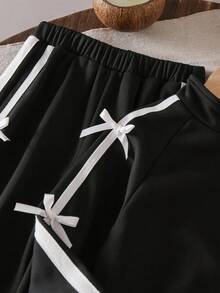 Kleine Mädchen T-Shirt Set, Perlschwarz Skorts, Weißes T-Shirt Trainingsanzug Trainingsanzug Schwarz Trainingsanzug 2-teiliges Trainingsanzug Set Winter Trainingsanzug Trainingsanzug Schwarz Trainingsanzug Trainingsanzug Set 2-teiliges Trainingsanzug Set - Pink - Übersicht 4