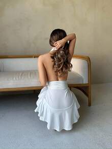 Jemour Xù Xù Hoa Sen Không lưng Halter Neck Romper - trắng - Xem 2