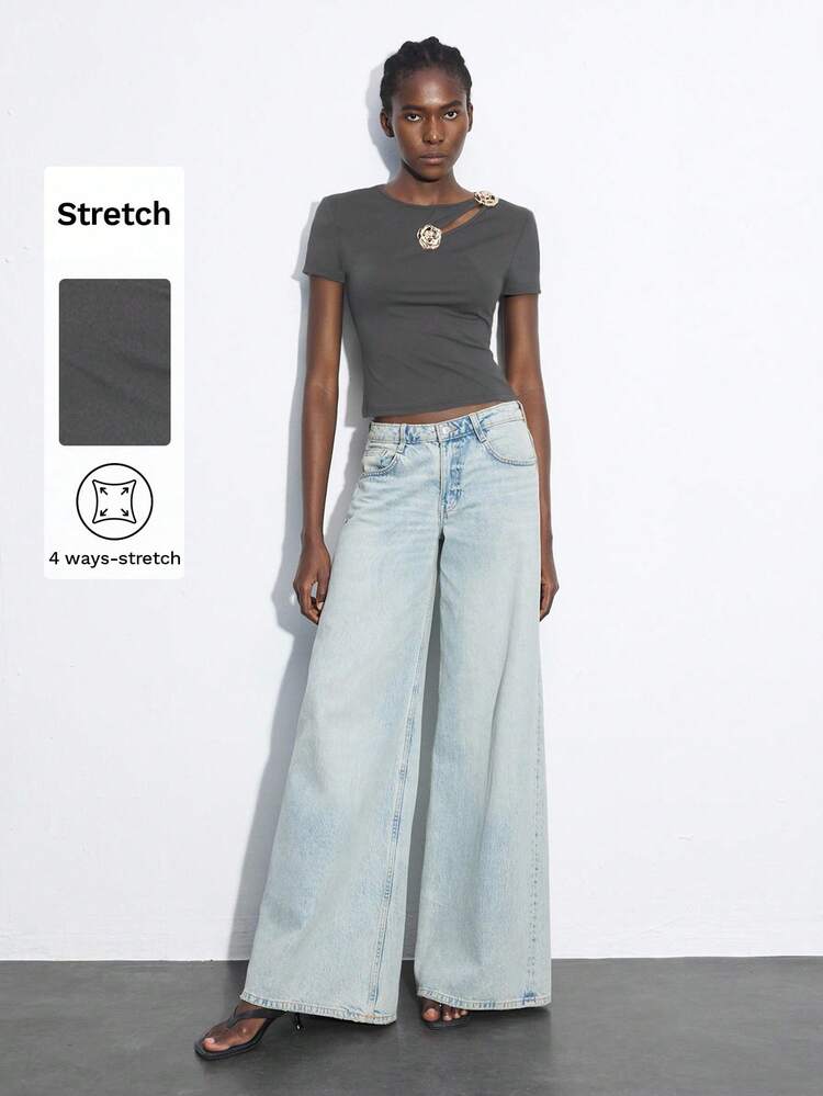 SHEIN Maija Women's Fashionable Versatile Hollow Flower Decor Short Sleeve Pullover T-Shirt, Suitable For Summer Business Casual Women's Wear, Office Wear, Low-Key Old Money Style, Effortless Temperament, High-End Urban Commuting, The Same Style As The Editor-In-Chief Of The Magazine, Urban Social Vacation Party Wear, Charming, Low-Key And Durable Basic Style, Versatile And Not Picky Clothing, Street Fashion Wear, Clothing, Coffee Shop, Relaxed Wear