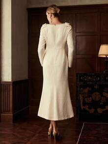 ZEYLAH Đầm dài tay eo đuôi cá cổ vuông xếp nếp nơ - Màu be - Xem 3