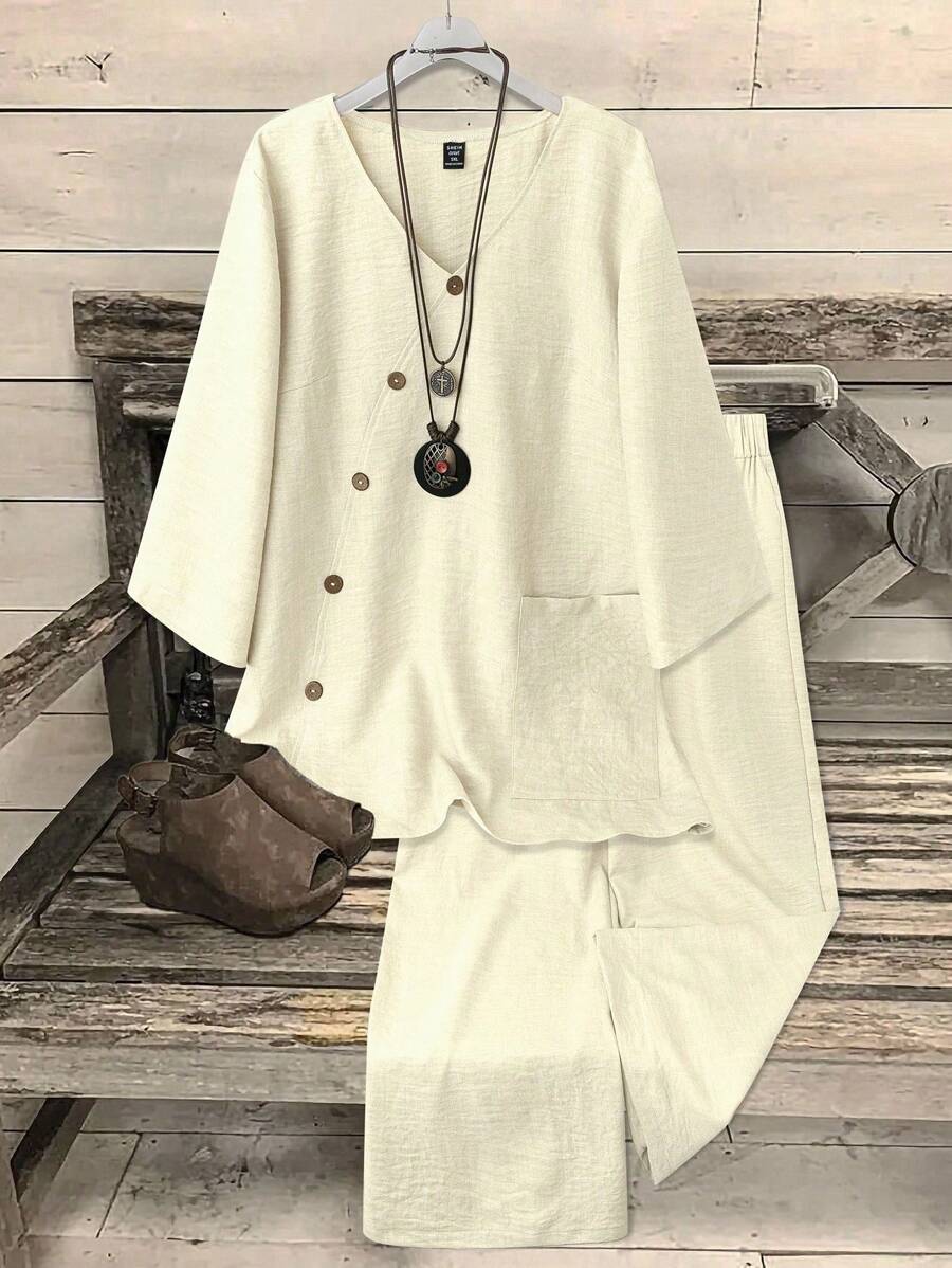 EMERY ROSE Bộ đồ đi làm thường ngày 2 món áo tay dài 3/4 cổ chữ V đính nút dừa cho nữ + quần ống đứng màu trơn - Màu be - Xem 1