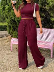 SHEIN EZwear 2 件套加大码纹理针织上衣和抽绳裤套装，休闲 - 酒紅色 - 查看 1