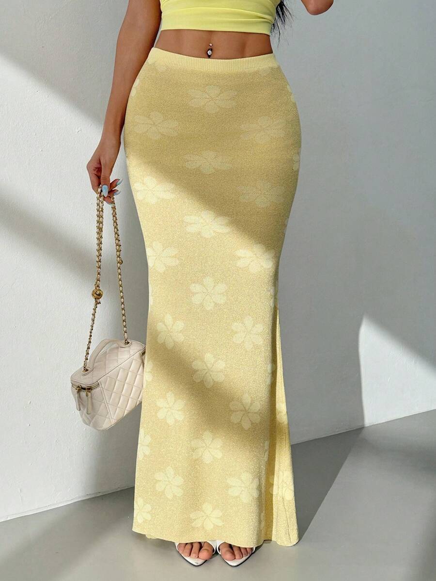 SHEIN PETITE Falda amarilla casual de punto con textura floral para mujer - Amarillo - Ver 1