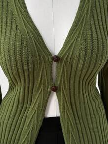 Sweetra Cárdigan de punto con botones delanteros en estilo bohemio para mujer de talla grande, apto para usar en todas las estaciones, ideal para vacaciones. Cárdigan vintage para mujer con costillas, cárdigan verde oliva, cárdigan con mangas acampanadas, cárdigan verde para mujer en invierno, otoño y otoño