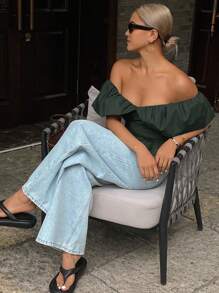 Livesso Blusa corta elegante sin tirantes y hombros descubiertos de unicolor para mujer, ideal para salir en verano - Verde Oscuro - Ver 4