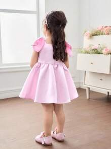 Elegantes Sommerkleid für Mädchen mit süßem Farbblockdesign und Satin-Schleifenverzierung - Pink - Übersicht 2