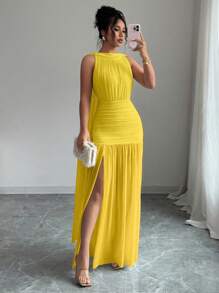 Selianne Women's Solid Color Sleeveless Backless Fitted Slit Dress - Yellow - View 3