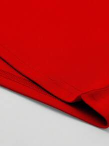 Manfinity Homme Conjunto de camiseta y pantalones cortos casuales con estampado numérico para hombres, conjunto de 2 piezas de verano para hombres en rojo y negro