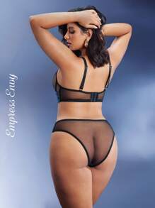 EmpressEnvy 2件套加大码女士花卉刺绣钢圈文胸套装 - 綠色 - 查看 2