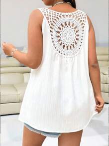 Solflare Plus Size White Embroidered Floral Back See-Through Tank Top - White - View 3