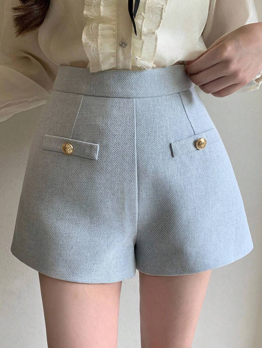 DAZY Pantalones cortos de mujer de unicolor con diseño de botones de metal, de estilo suelto y de moda - Celeste - Ver 1
