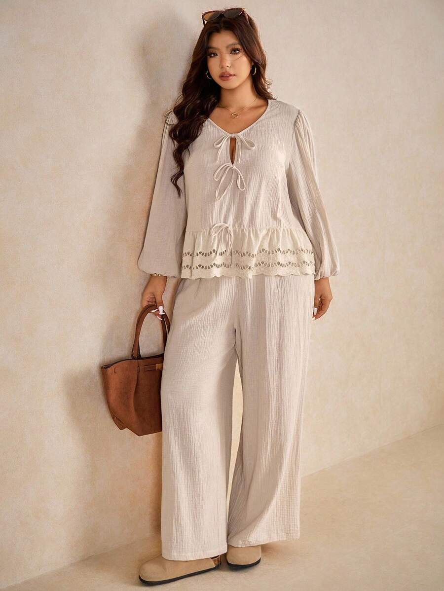 Elaquor Bộ 2 món áo sơ mi và quần dài thêu vá khoét lỗ thường ngày cho kỳ nghỉ cỡ lớn - Màu be - Xem 1