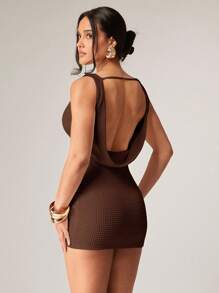 Silquee 女式纯色低胸露背无袖紧身性感迷你连衣裙 - 咖啡棕 - 查看 2