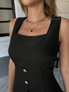 SHEIN PETITE Vestido elegante de mujer con bloqueo de color negro y blanco, sin mangas, con abertura en el bajo y plisado