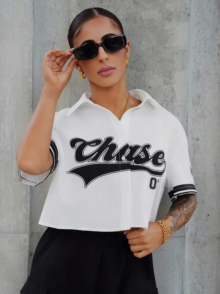 SAYEHFBABY Áo sơ mi croptop họa tiết thể thao đường phố dành cho nữ - trắng - Xem 1