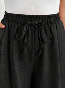 SHEIN Essnce 大码女装春夏时尚休闲宽松舒适基本款日常百搭修身松紧腰短裤，简约风格，外出，宽松裤，欧洲夏季，机场，波西米亚风，度假，老钱风格，返校 - 黑色 - 查看 7