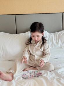 DAZY 女婴缎面蕾丝撞色韩版长袖两件套睡衣套装，幼儿秋季衣服 - 杏色 - 查看 3