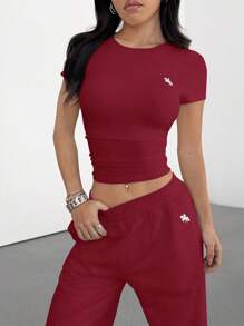 SHEIN EZwear 2 món/Bộ trang phục mùa hè cho nữ áo thun ngắn tay in họa tiết hiệp sĩ ôm vừa vặn - Màu Đỏ Sâu - Xem 6