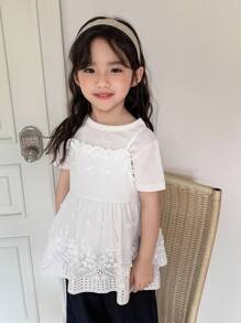 Dazy Kids 年轻女孩花卉3D装饰吊带背心，清新韩版夏季衬衫 - 白色 - 查看 7