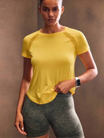 Powerista 女士休闲运动纯色圆领短袖T恤健身衫