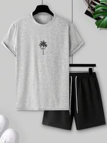 Manfinity Chillmode 男士棕榈树印花圆领短袖休闲 T 恤和抽绳腰短裤套装，度假 - 彩色 - 查看 2