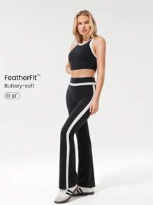 GLOWMODE 31" FeatherFit™ Schlauchig & Fließend Weiche, dehnbare, schweißableitende Leggings mit Kontraststreifen, Flare-Schnitt, für Yoga, Pilates, Studio, Gym und tägliche Aktivitäten - Schwarz - Übersicht 1