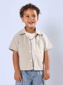 SUMWON 男童休闲纽扣短袖图案衬衫圣克鲁斯中央海岸加州地址印花夏季海滩度假日常时尚轻便上衣 - 卡其色 - 查看 5