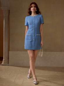 MOTF PREMIUM 粗花呢人造珍珠水钻细节修身短款连衣裙 - 藍色 - 查看 6