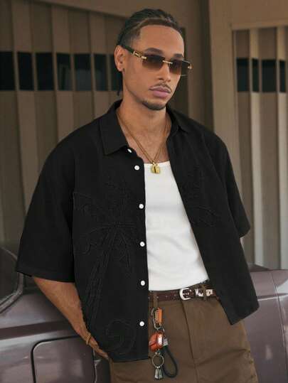 AXEPEAK 多尺寸翻领短袖宽松男士衬衫，手工刺绣花卉图案