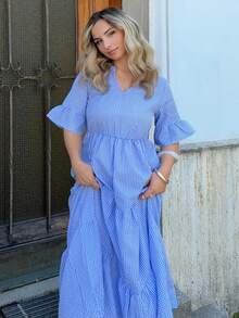 Jeta Ari Women's Vacation Casual Plaid Cut-Out Neck Long Dress - Blue and White - View 6