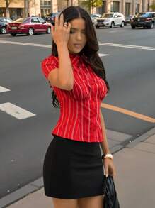 SHEIN SXY 商务休闲短袖条纹纽扣衬衫，红白条纹衬衫，红色条纹上衣，女士红色上衣，办公衬衫，翻领衬衫，学校，返校季，女士外出上衣，女士办公装，可爱夏季上衣，女士纽扣衬衫，可爱衬衫，趣味衬衫，复古 - 紅白色 - 查看 5