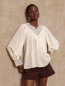 SHEIN Privé Blouse élégante pour femmes VITNOS en couleur unie avec patchwork en dentelle, style bohème de luxe pour les vacances d'automne et d'été - Nude - Voir 6