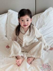 DAZY 女婴缎面蕾丝撞色韩版长袖两件套睡衣套装，幼儿秋季衣服 - 杏色 - 查看 1