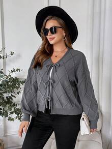 SHEIN Clasi Damen Strickjacke in Große Größen, Herbst/Winter Strickjacke mit Schleife vorne, grauer Lässig Alltagsanzug, vielseitige Strickjacke mit Schleife vorne, grauer Pullover, Schleife vorne, Winteroberteil, Winterpullover, Damenpullover für den Winter