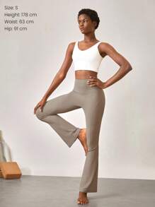 GLOWMODE 31" FeatherFit™ Ultra-High-Waisted Curved Seam Flared Leggings Pants Low Impact Yoga Daily