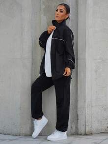 SAYEHFBABY Chaqueta deportiva blanca con cremallera y decoración de ribete a rayas