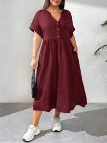 SHEIN Essnce Váy dài vừa phải, cổ chữ V, tay ngắn, chất liệu vải đen họa tiết, thời trang xuân hè cho nữ, rộng rãi, thoải mái, mặc hàng ngày, cỡ lớn, có túi, trang phục mùa hè cho nữ, váy công sở, váy đen cong, trang phục đi nhà thờ cho nữ - Màu Đỏ Sâu - Xem 3