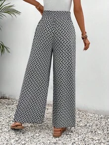 SHEIN PETITE CURVE Plus Size Women Geometric Print Tie Waist Wide Leg Loose Pants - Black - View 2