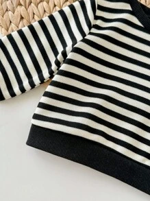 3 pezzi Set di felpe a maniche lunghe per neonati con motivi a righe e cartoni animati, abbigliamento autunnale