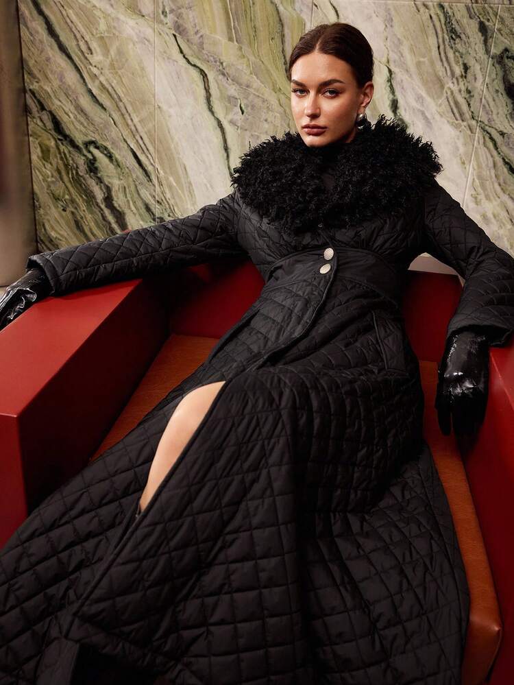 CASACO DE INVERNO ACOLCHOADO COM BOTÕES E PELO SINTÉTICO CONTRASTANTE PARA OUTONO E INVERNO